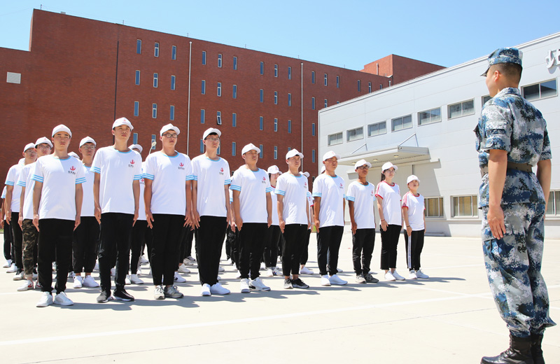 2019年7月1日，中天北京集團(tuán)大學(xué)生入職培訓(xùn)。